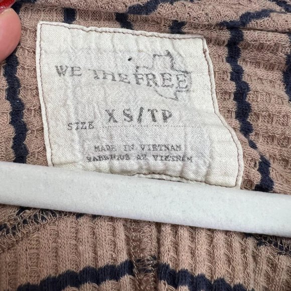 We the Free SZ XS Oversized Striped Waffle Knit Long Sleeve Peplum Top Tan/Black - Picture 5 of 5